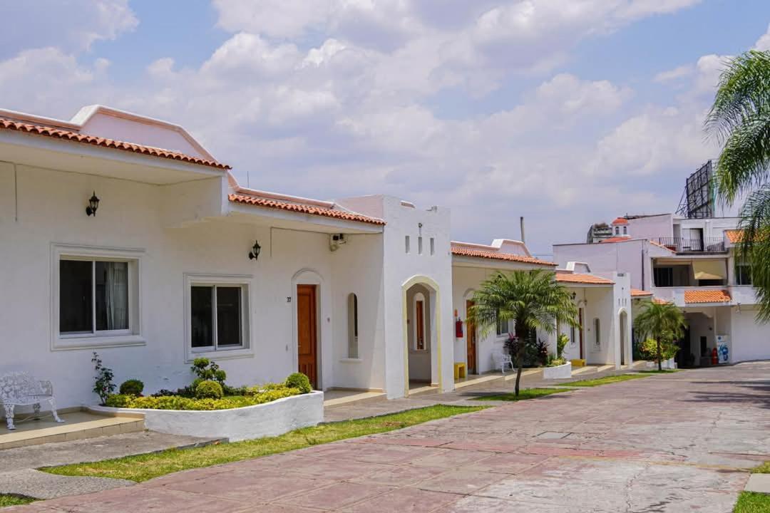 Los Canarios Cuernavaca Kültér fotó
